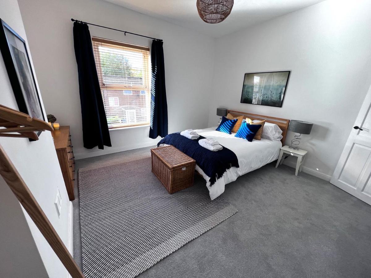 House In Manchester Extérieur photo